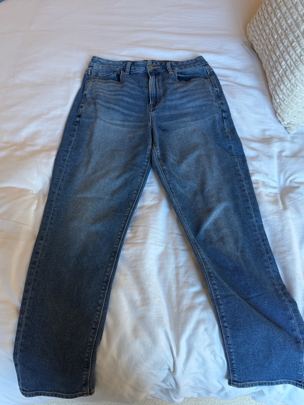 American Eagle Stretch Straight Leg Jeans Medium Wash Size 8 Regular